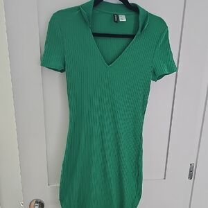 H&M Green Ribbed Dress Size M